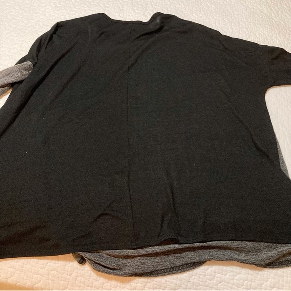 Zim & Zoe Colorblock Knit Top | Lightweight Sweater | 3/4 Sleeves - Picture 11 of 11